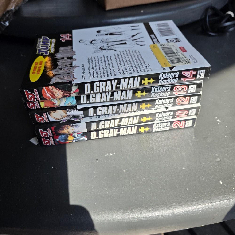 D.Gray-man Manga Lot Volumes 2 10 12 13 14 Katsura Hoshino English Viz Media